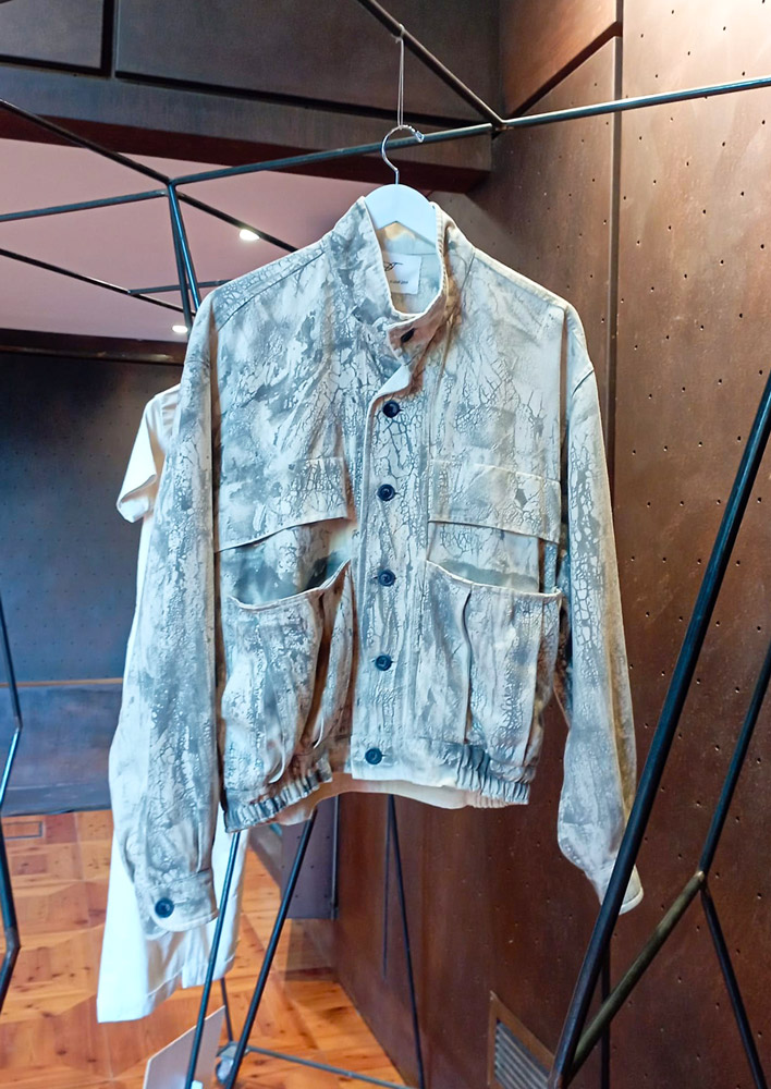 Mostra Pistoletto giacca Guardini Impulsi Creativi https://www.impulsicreativi.it/